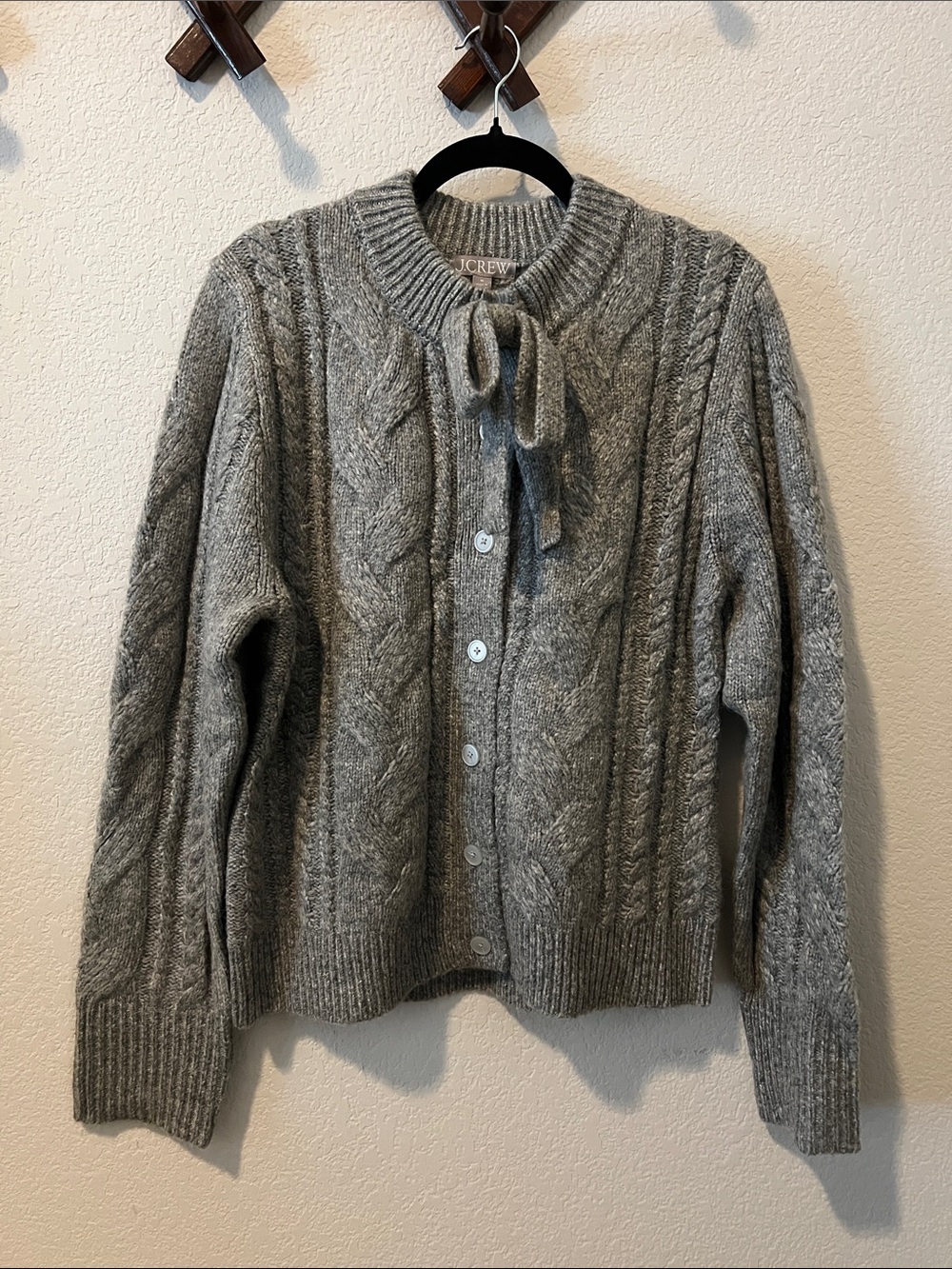 NWT J. Crew Wool Blend Bow Tie Cardigan Gray M - Picture 4 of 8